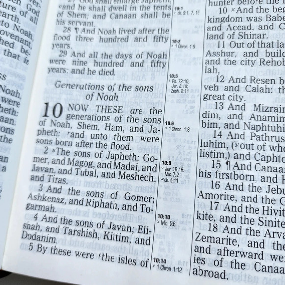 Holy Bible KJV Giant Print Thomas Nelson  Red Letter Orig Tongues Large Print B - Picture 7 of 16